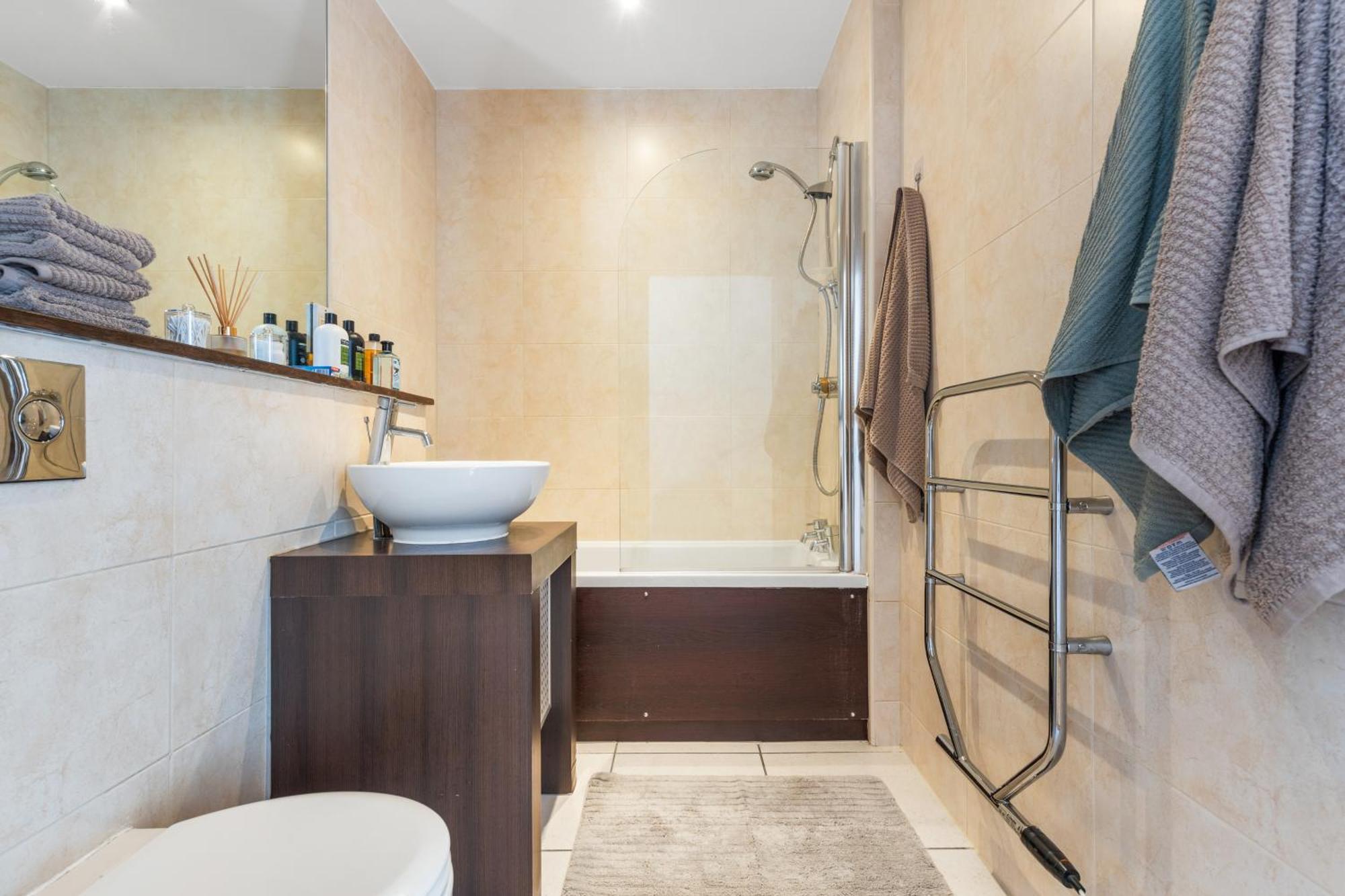 London City View Apartment, Short Walk To Tower Bridge, Free Parking Exterior photo